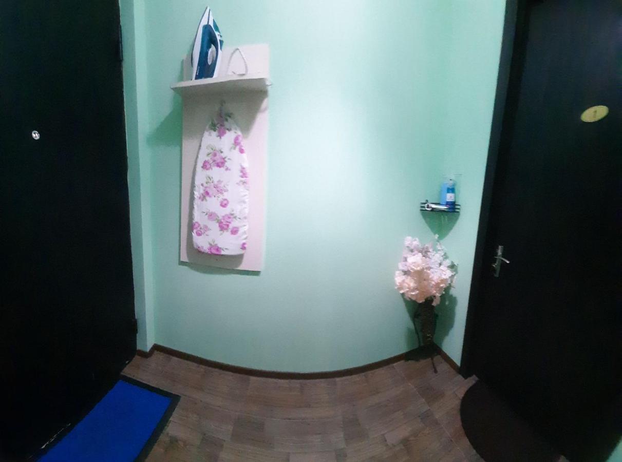 Hotel Central Кутаїсі Екстер'єр фото
