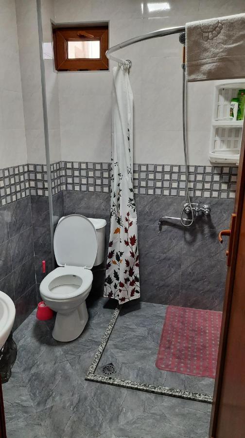 Hotel Central Кутаїсі Екстер'єр фото